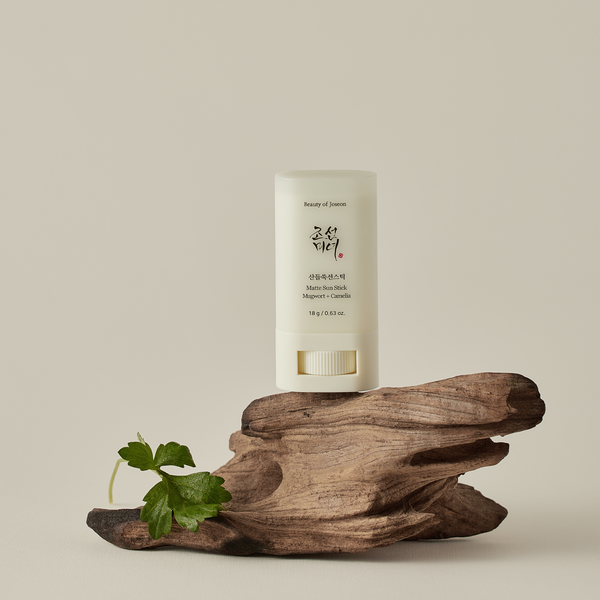Beauty of Joseon Matte Sun Stick Mugwort + Camelia SPF50+ (Матуючий сонцезахисний засіб), 18 г 8809864766884 фото