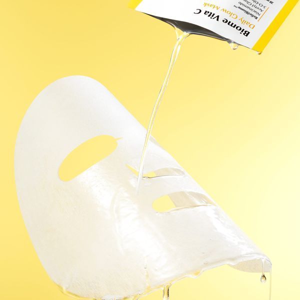 UIQ Biome Vita C Daily Glow Mask (Освітлювальна тканинна маска з вітаміном C), 20 мл 8809771751843 фото