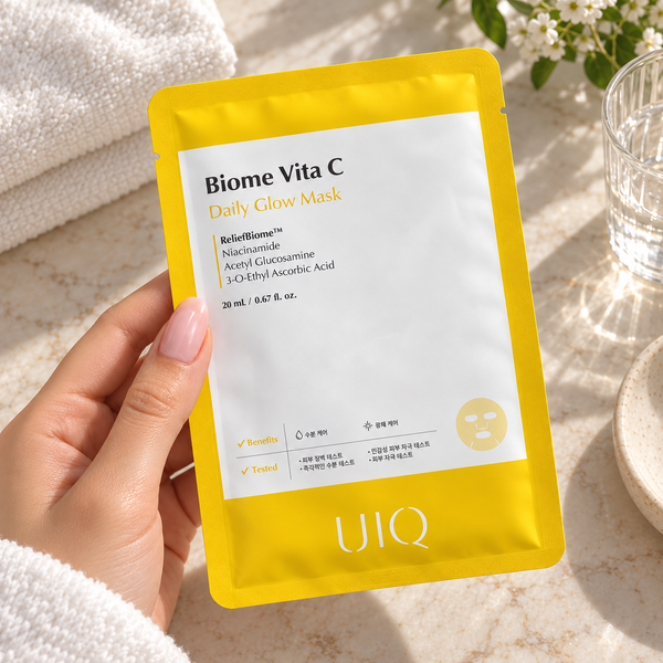 UIQ Biome Vita C Daily Glow Mask (Освітлювальна тканинна маска з вітаміном C), 20 мл 8809771751843 фото