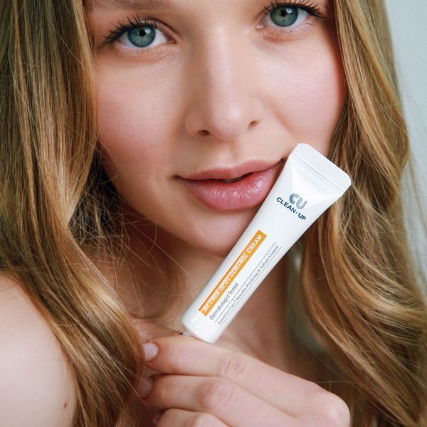 CU SKIN Clean-Up Av Free Spot Control Cream (Точковий крем для загоєння запалень, освітлення постакне та профілактики рубців), 15 г 8809207221254 фото