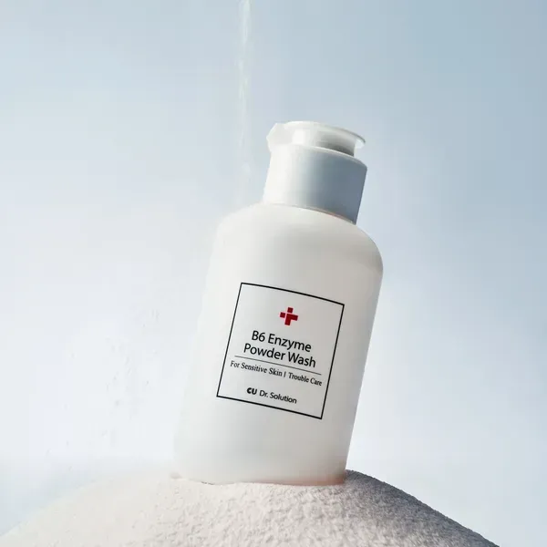CU SKIN Dr.Solution B6 Enzyme Powder Wash — баночка ензимної пудри для вмивання