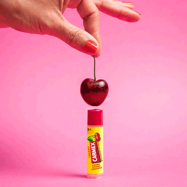Carmex Daily Care Fresh Cherry (Бальзам для губ з ароматом Вишні), 4,25 г 2997110019054 фото