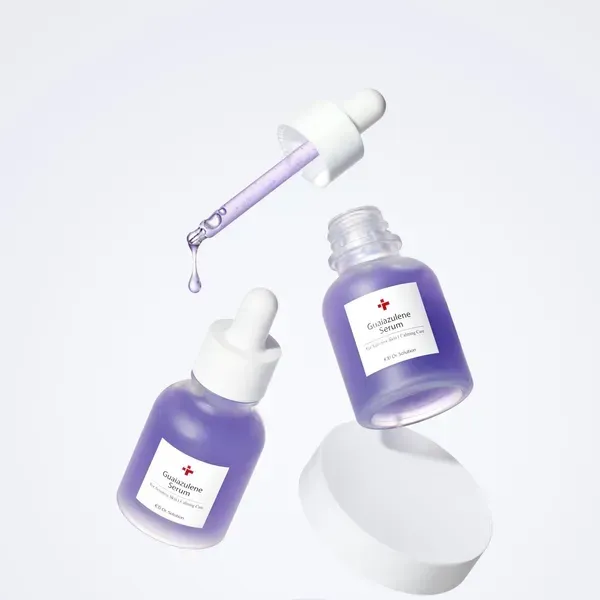 CU SKIN Dr.Solution Guaiazulene Serum — флакон сироватки