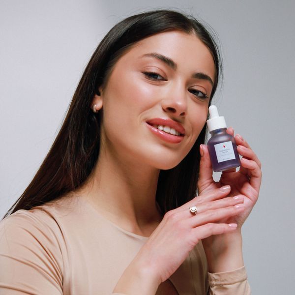 CU SKIN Dr. Solution Guaiazulene Serum (Інтенсивна заспокійлива сироватка з гвайазуленом і троксерутином), 30 мл 8809207225184 фото