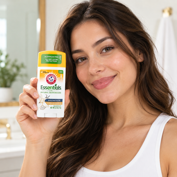 Arm & Hammer Essentials With Natural Deodorizers, Magnesium Vanilla Sandalwood (Натуральний дезодорант із магнієм, ваніллю та сандаловим деревом), 71 г 033200975281 фото
