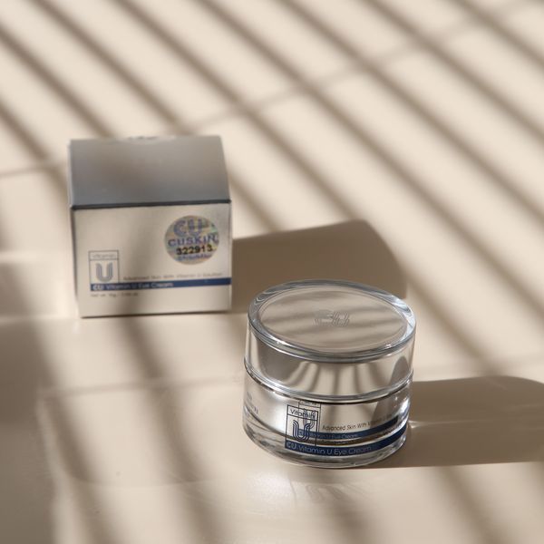 CU SKIN Vitamin U Eye Cream (Ліфтинг-крем з вітаміном U та пептидами для шкіри навколо очей), 16 г 8809207224019 фото