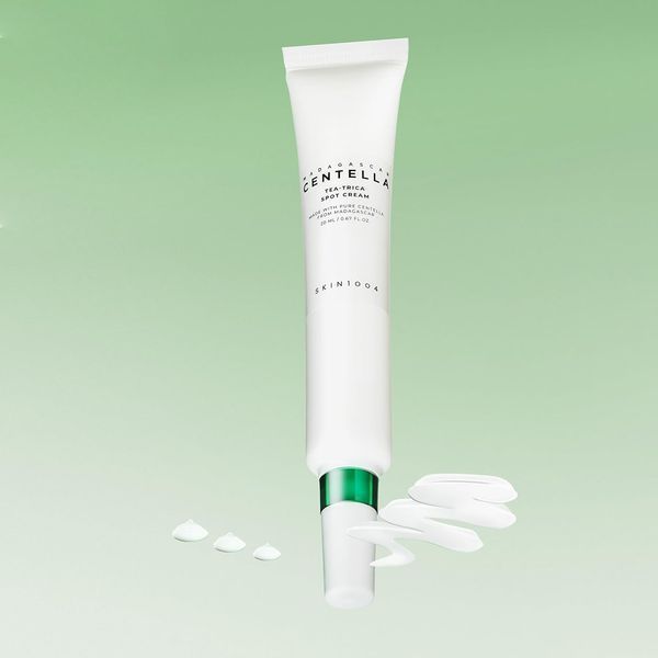 SKIN1004 Madagascar Centella Tea-Trica Spot Cream (Точковий крем з чайним деревом проти запалень), 20 мл 8809913830337 фото